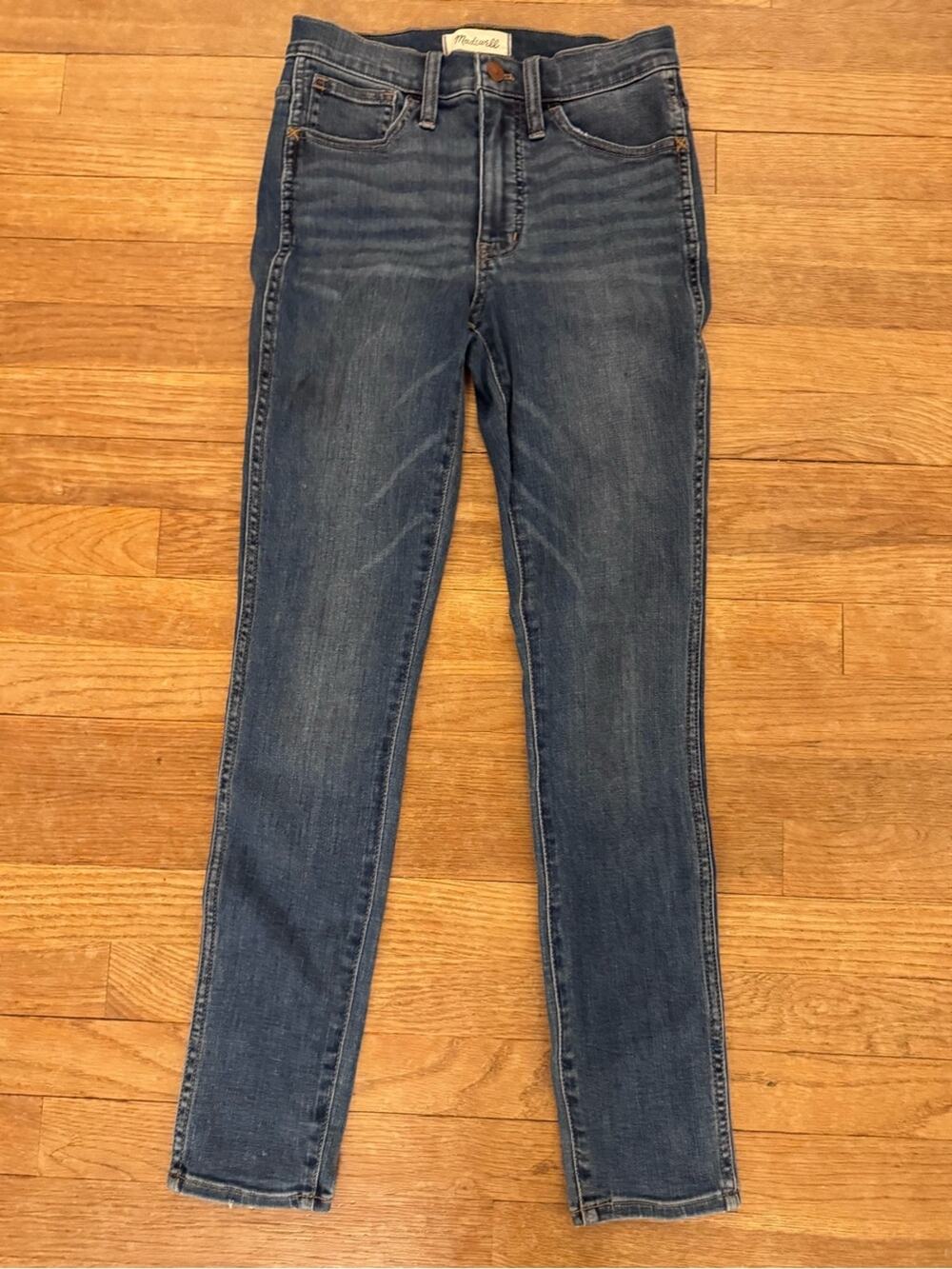 Madewell Women's Blue 10" High-Rise Skinny Jeans - Size 24 (Measures 26)
 b92